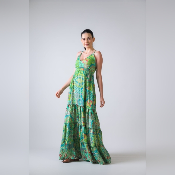 RHEA Dresses & Skirts - Green Patterned Maxi Dress with V-Neck Spaghetti Straps